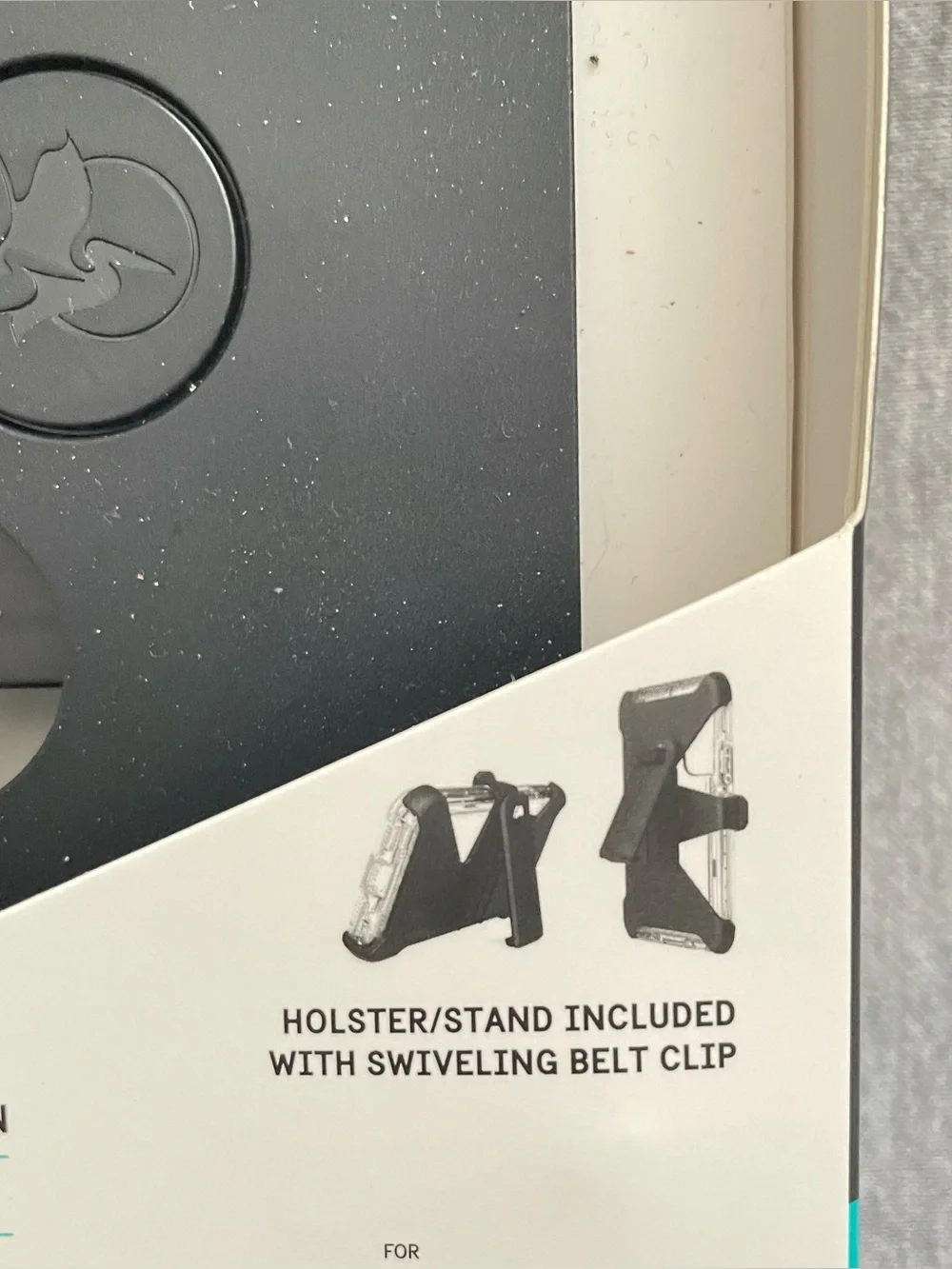 Pelican Voyager Black Magnetic Phone Holster - for Apple iPhone 16 New in Box